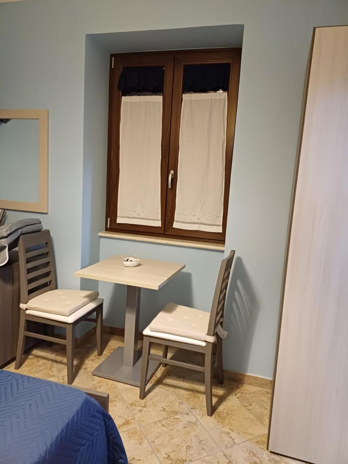 Core A Core Rooms Santo Stefano del Sole Zimmer foto